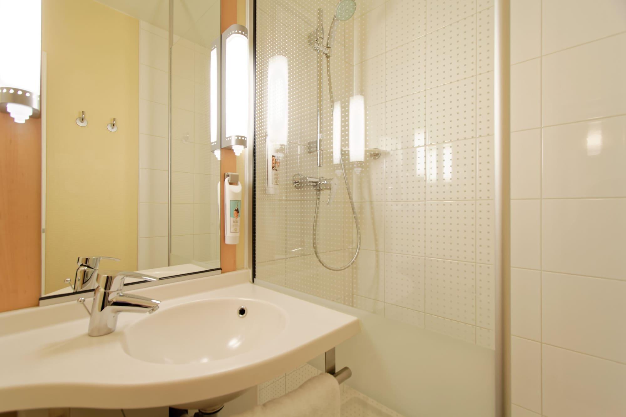 Ibis Paris Porte D'italie Hotel 3*